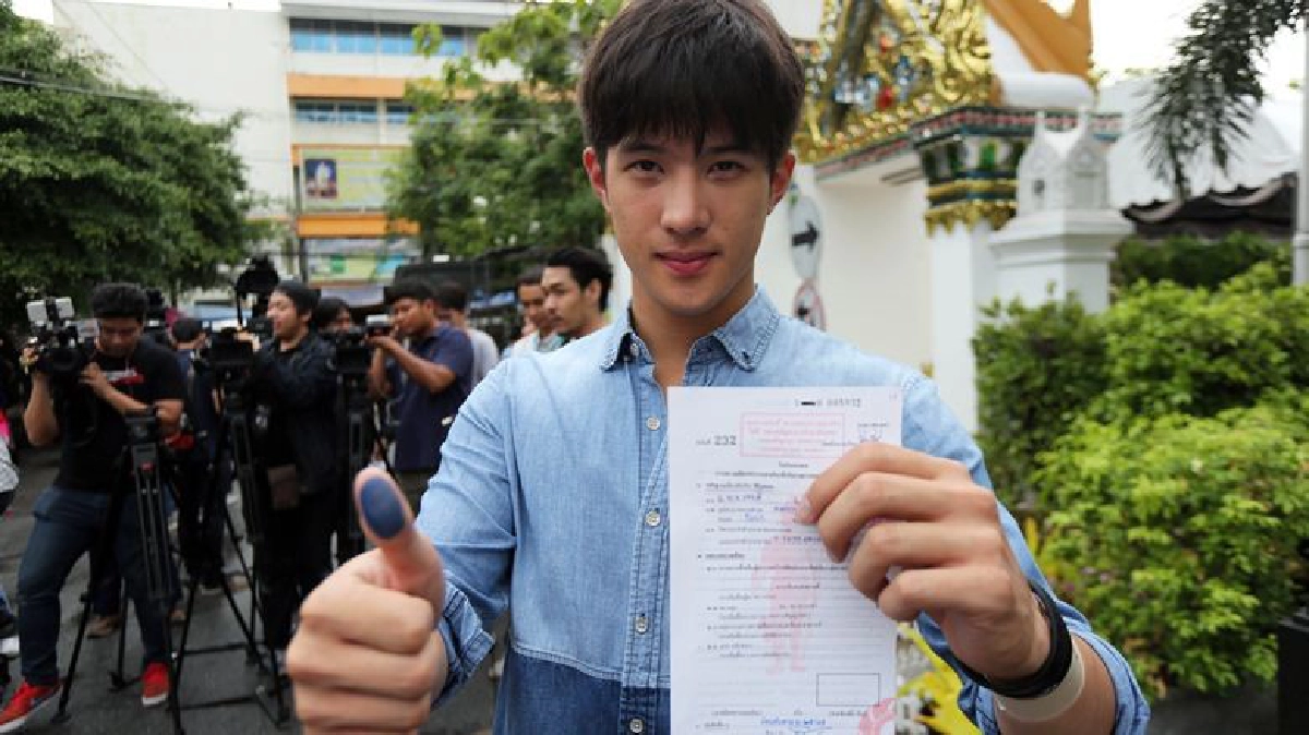 “เจมส์ มาร์”ขอผ่อนผันเกณฑ์ทหารครั้งที่4ติดเรียนโท “เจมส์ มาร์”ขอผ่อนผันเกณฑ์ทหารครั้งที่4ติดเรียนโท