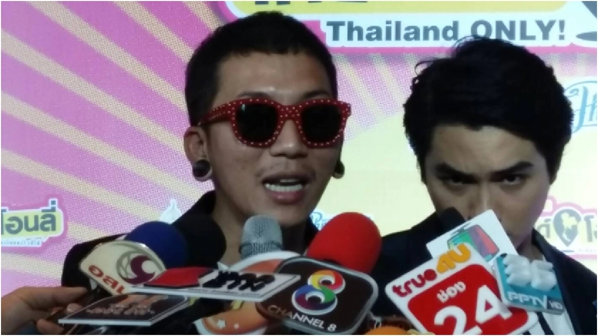 'แจ๊ส'ขอโทษโพสต์รูปเหยียบหน้าเมีย 'แจ๊ส'ขอโทษโพสต์รูปเหยียบหน้าเมีย