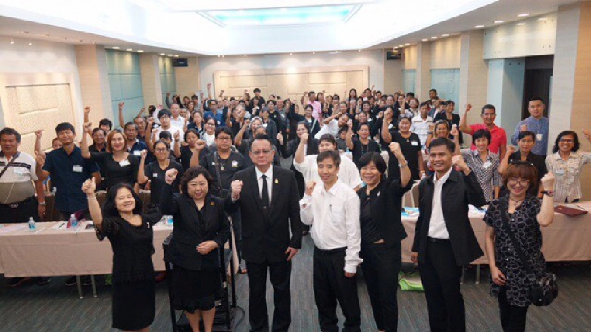 เปิดอบรมพัฒนาโอทอปด้านอาหาร-เครื่องดื่ม เปิดอบรมพัฒนาโอทอปด้านอาหาร-เครื่องดื่ม