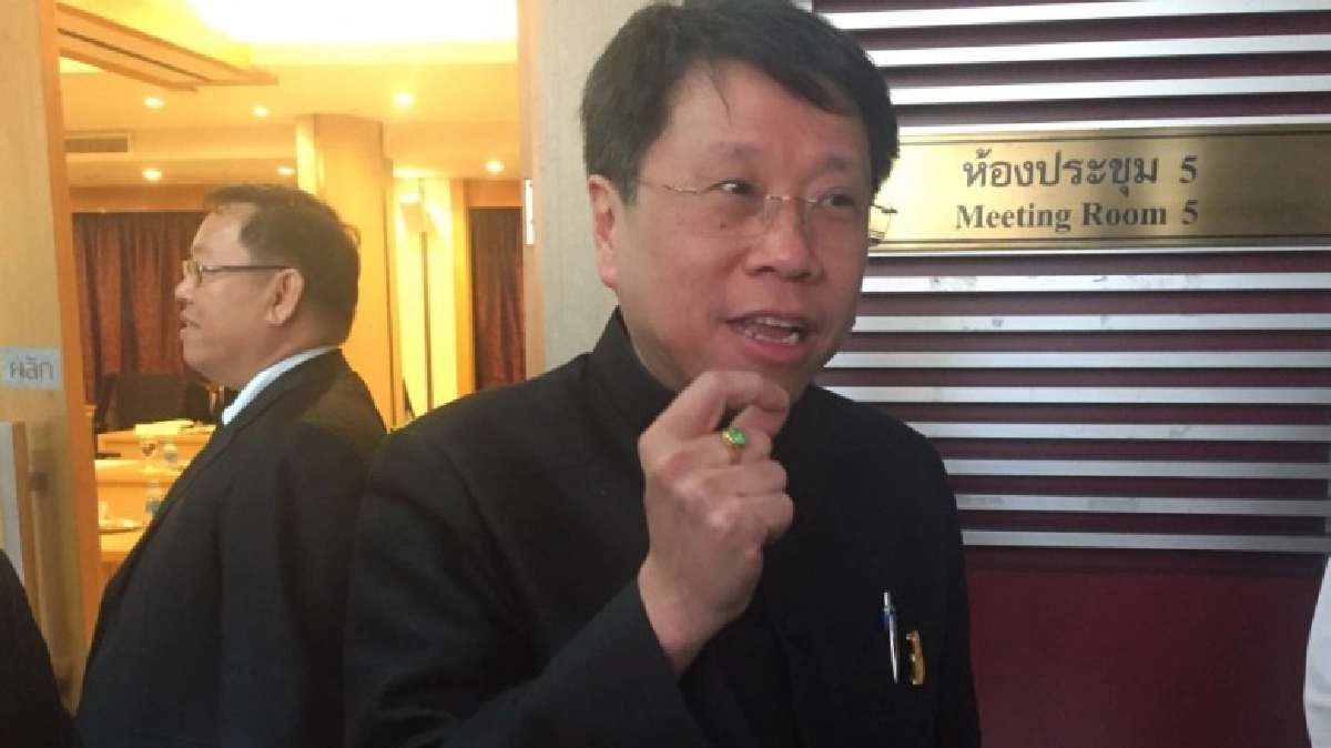 "หมอธี"ชี้ 13 รองอธิการบดีมม.ลาออกเป็นสิทธิ์ส่วนบุคคล