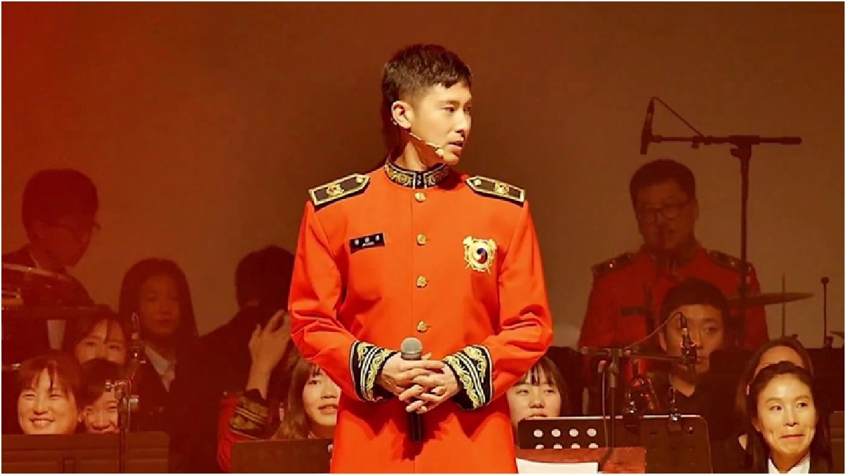 แฟนคลับกรี๊ดสนั่น!!! ยูโน โดดขึ้นเวทีปิดท้ายคอนเสิร์ต แฟนคลับกรี๊ดสนั่น!!! ยูโน โดดขึ้นเวทีปิดท้ายคอนเสิร์ต