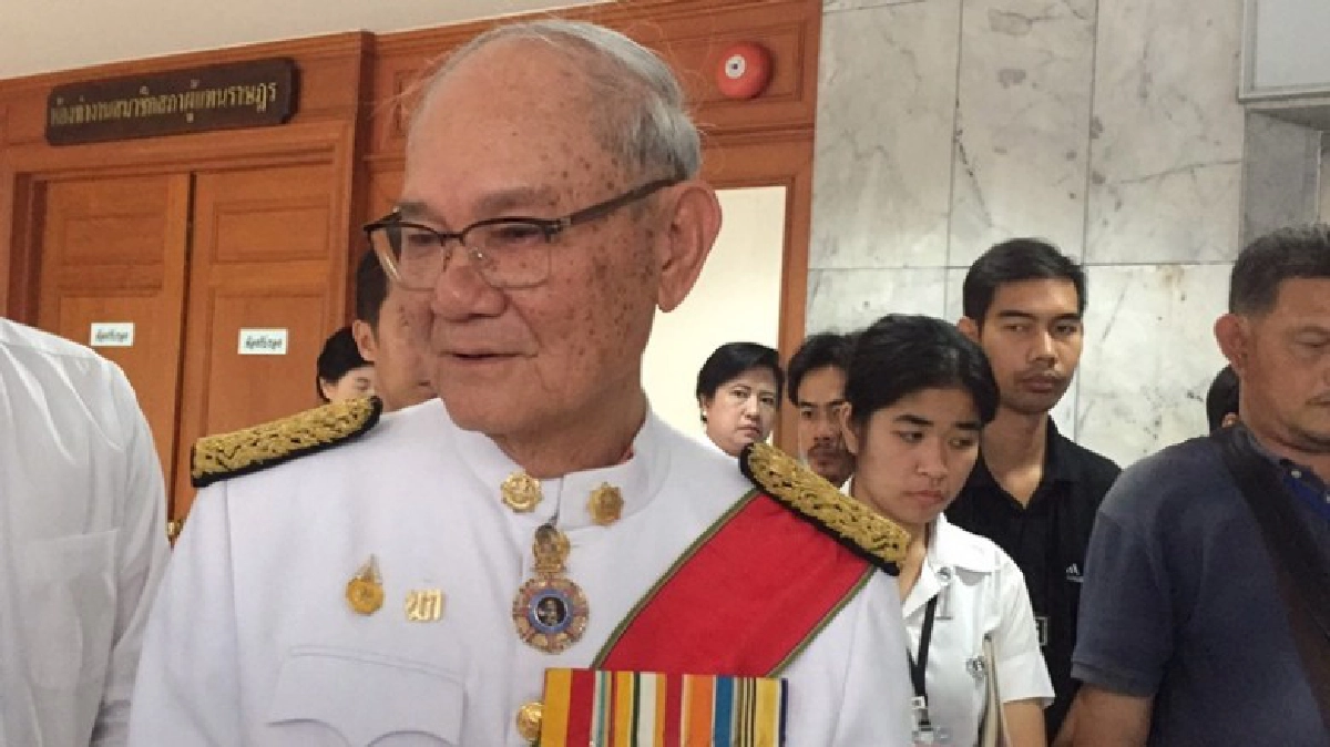 "มีชัย" โต้ “ปริญญา” เป็นไปไม่ได้เลือกตั้ง 60 