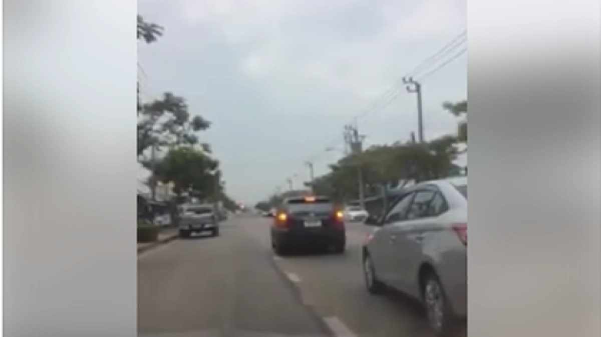 แนว"สายส่าย"มาอีกแล้วครับ... (ชมคลิป) แนว"สายส่าย"มาอีกแล้วครับ... (ชมคลิป)