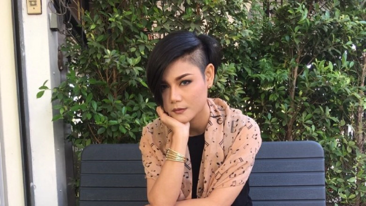 โรส สวรส ลุคใหม่ซ่าส์มาก  ลูกทุ่งแดนซ์รับสงกรานต์