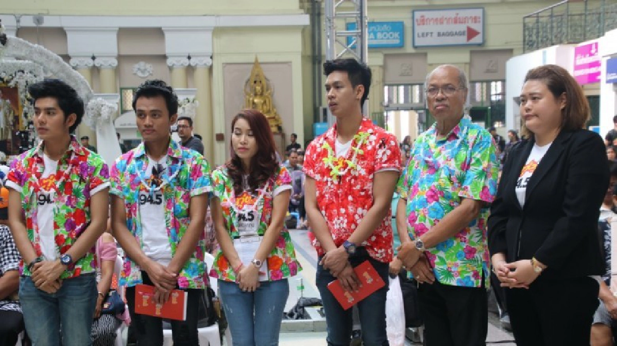 ลูกทุ่งเน็ตเวิร์กจัดสงกรานต์ไปกลับปลอดภัย ลูกทุ่งเน็ตเวิร์กจัดสงกรานต์ไปกลับปลอดภัย