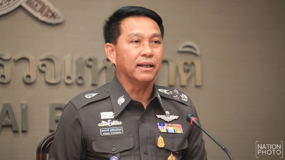 'เดชณรงค์'ชี้ฟันไม่เลี้ยง ตร.รับส่วยบ่อนปทุมฯ 'เดชณรงค์'ชี้ฟันไม่เลี้ยง ตร.รับส่วยบ่อนปทุมฯ