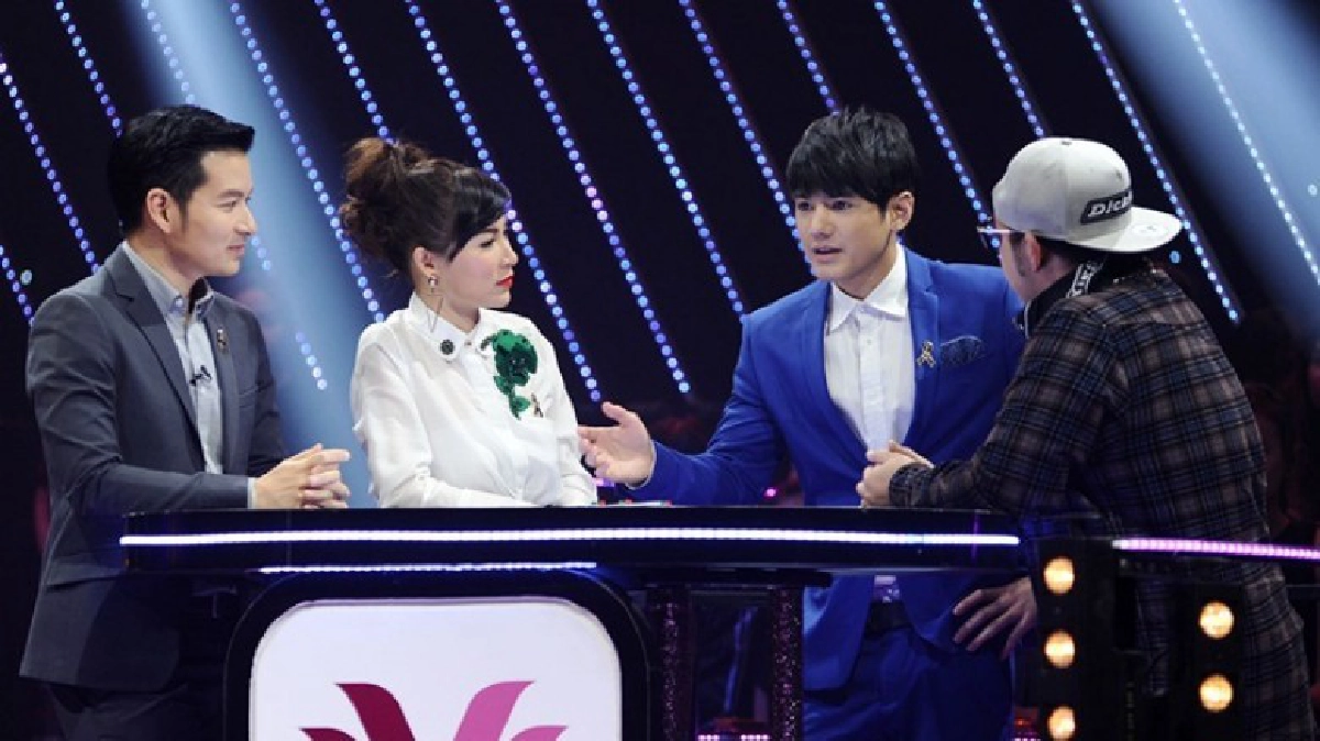 'เม้าส์-ณัชชา' งานเข้า 
