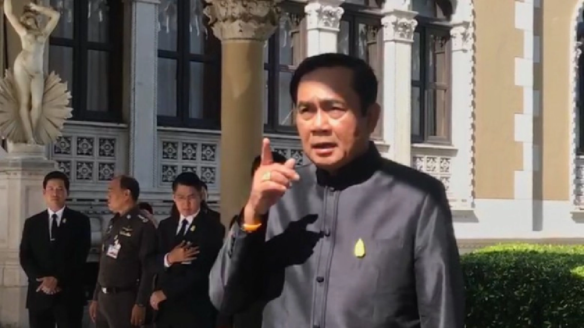 “บิ๊กตู่”สั่งสอบทัวร์ลมยุ่น ติงคนไทเชื่อคนง่าย “บิ๊กตู่”สั่งสอบทัวร์ลมยุ่น ติงคนไทเชื่อคนง่าย