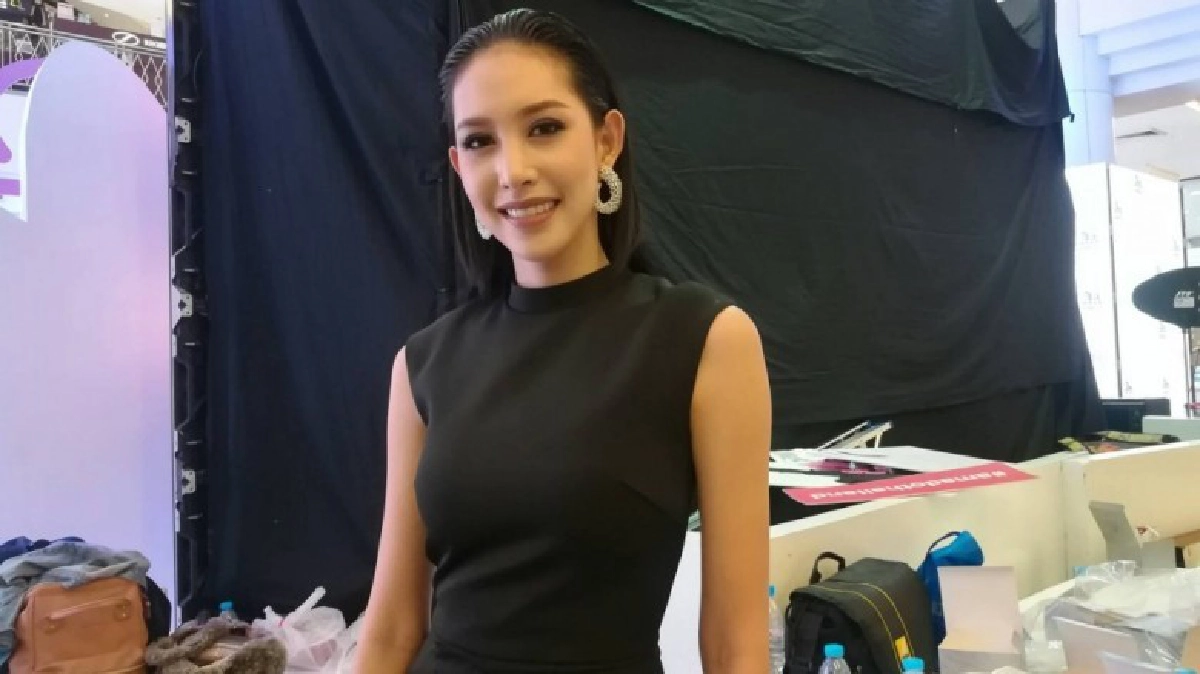 'เฌอเบลล์'เก๊กซิม'บอส'ติดเพื่อน 'เฌอเบลล์'เก๊กซิม'บอส'ติดเพื่อน