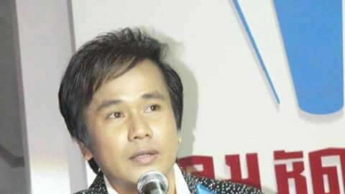 ญาติเตรียมปั้นหุ่นเหมือน สันติ ดวงสว่าง ไว้ดูต่างหน้า ญาติเตรียมปั้นหุ่นเหมือน สันติ ดวงสว่าง ไว้ดูต่างหน้า