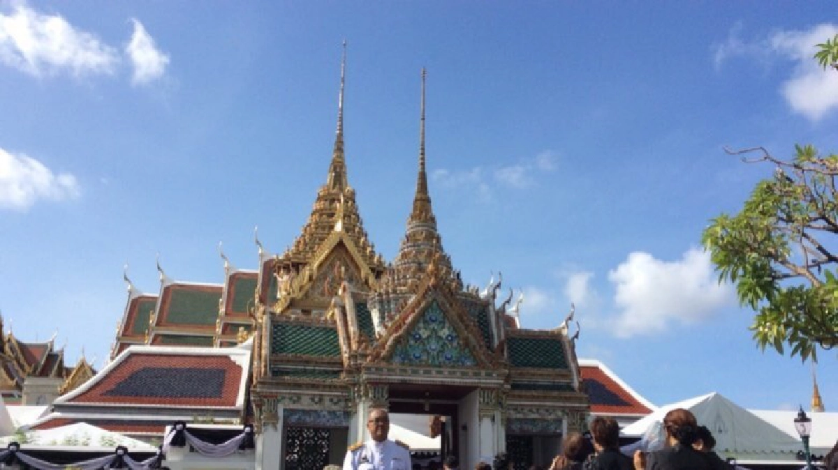 เอกชนและหน่วยงานต่างๆ ร่วมบำเพ็ญกุศลพระบรมศพ เป็นวันที่ 87