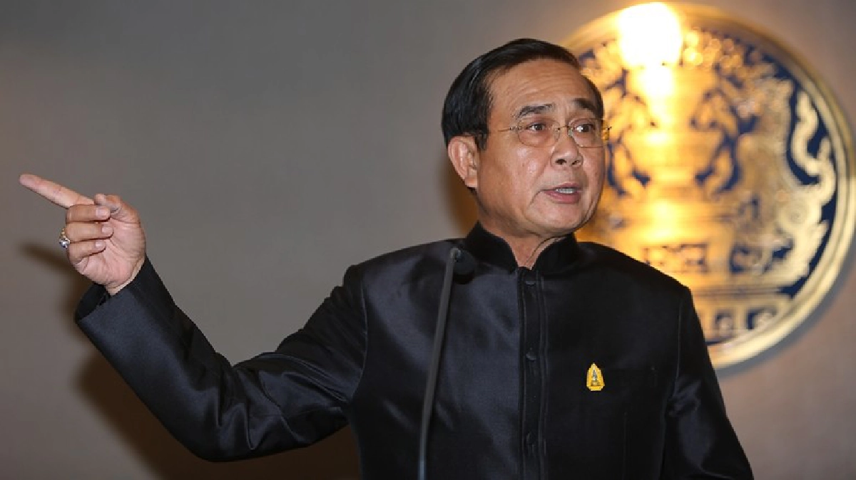 นายกฯ สั่งสืบสวนปลี่ยนหมุด "คณะราษฎร" 