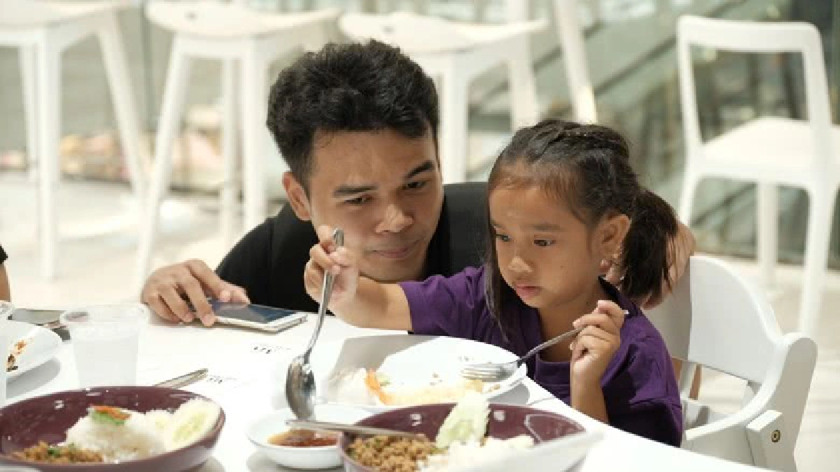 หนูน้องอิ่มท้อง