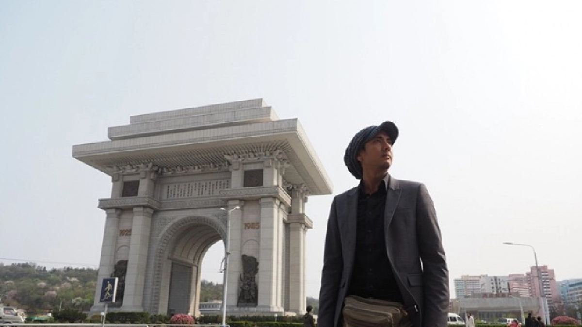 'วรรณสิงห์' บุก 'เกาหลีเหนือ' ทัวร์รอบ 'กรุงเปียงยาง'  