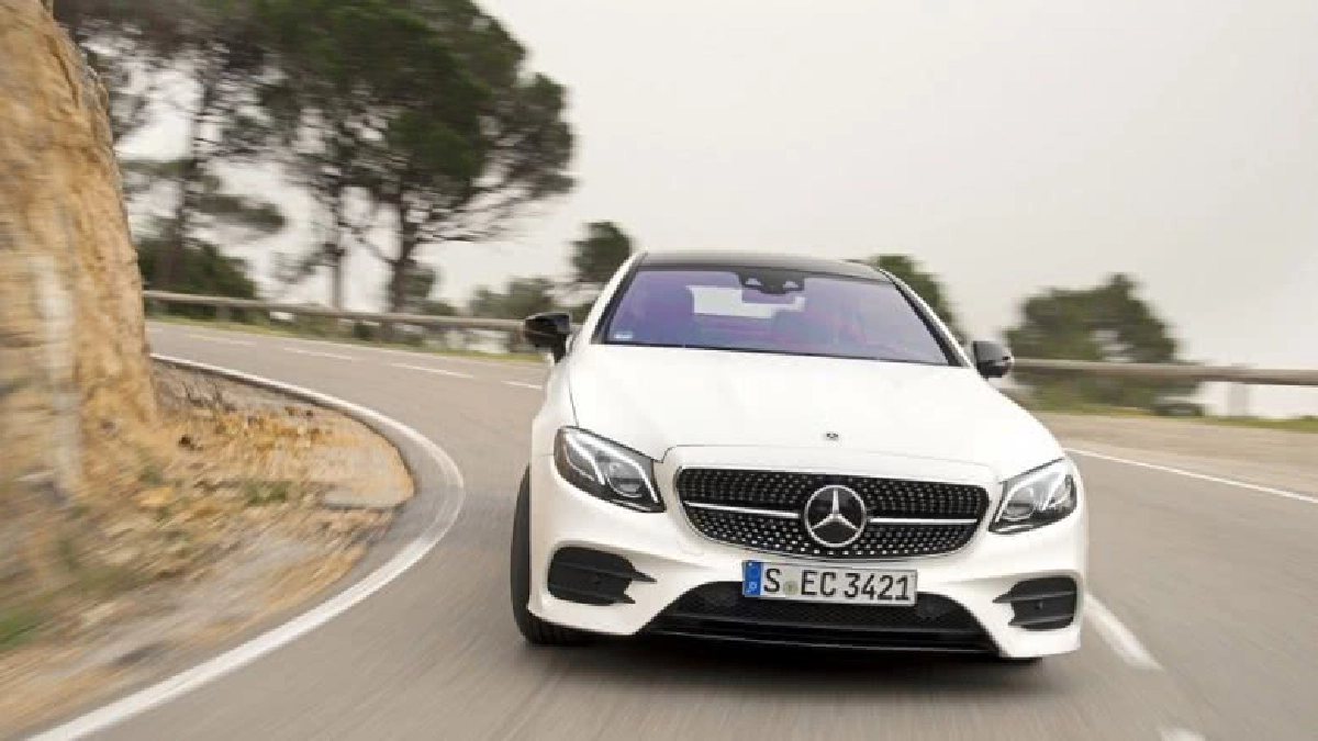สัมผัส อี คูเป้ เบนซ์ “E400 4MATIC” สัมผัส อี คูเป้ เบนซ์ “E400 4MATIC”
