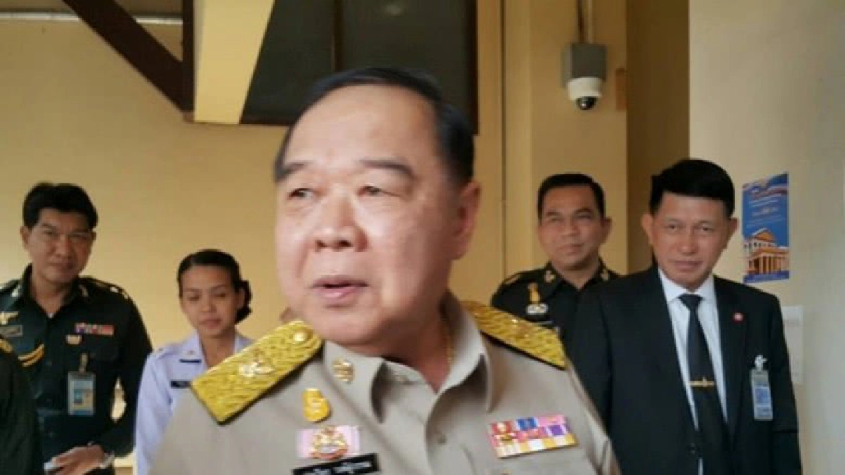 "ประวิตร"มั่นใจคะแนนรัฐบาลไม่ตกชี้"นายกฯ-รมต."ตั้งใจทำงาน "ประวิตร"มั่นใจคะแนนรัฐบาลไม่ตกชี้"นายกฯ-รมต."ตั้งใจทำงาน