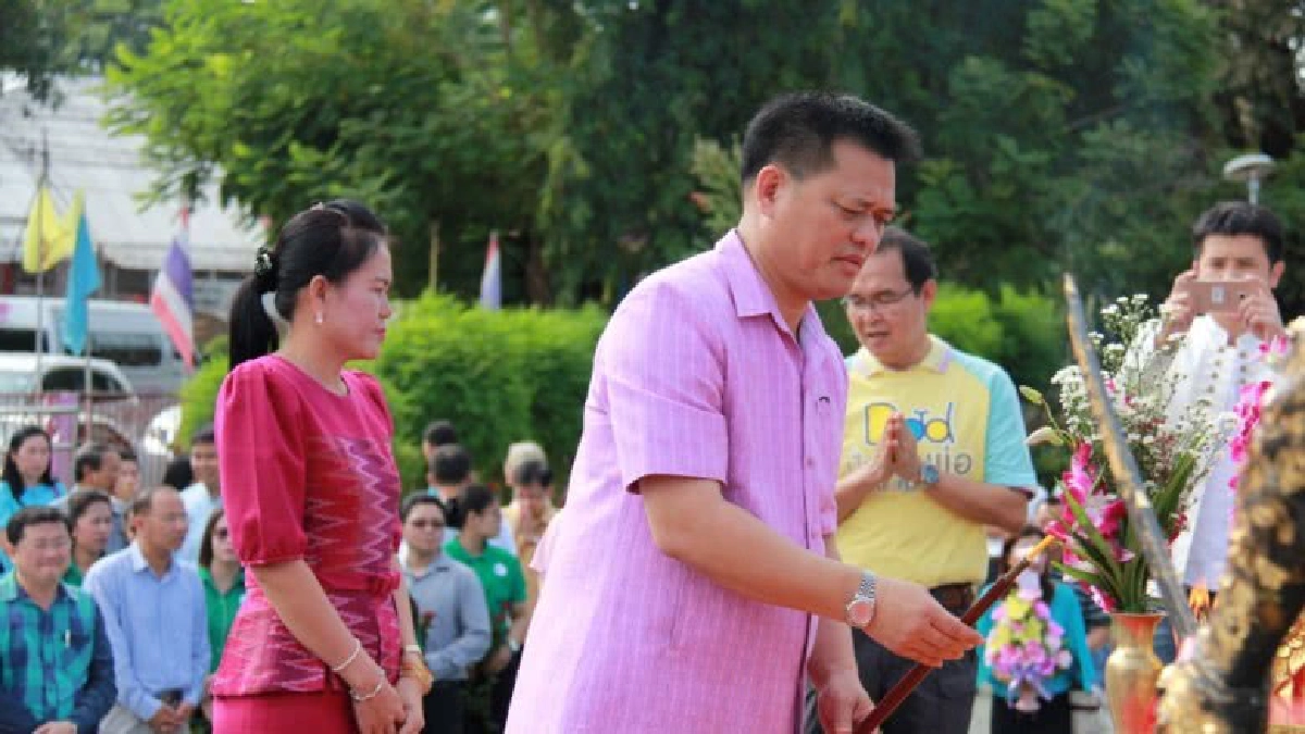 “พ่อเมืองลับแล”ไม่รับสายสื่อ หลังปลัดมท.สั่งสอบ..!!
