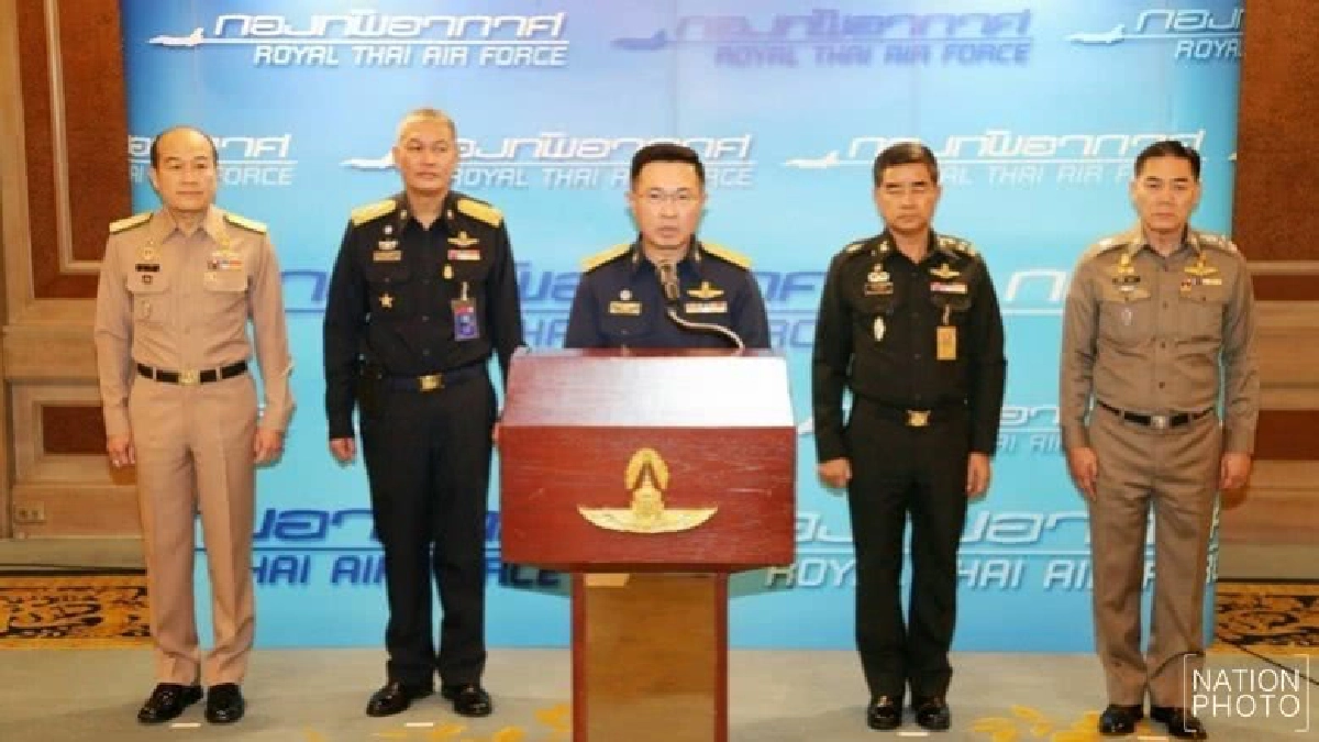 "ผบ.ทหารสูงสุด" ยัน เรือดำน้ำ สร้างสมดุลอำนาจการรบ "ผบ.ทหารสูงสุด" ยัน เรือดำน้ำ สร้างสมดุลอำนาจการรบ