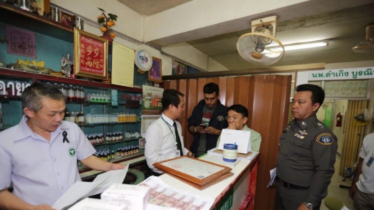กองปราบทลาย2คลินิกขายยาทำแท้งให้วัยรุ่น กองปราบทลาย2คลินิกขายยาทำแท้งให้วัยรุ่น