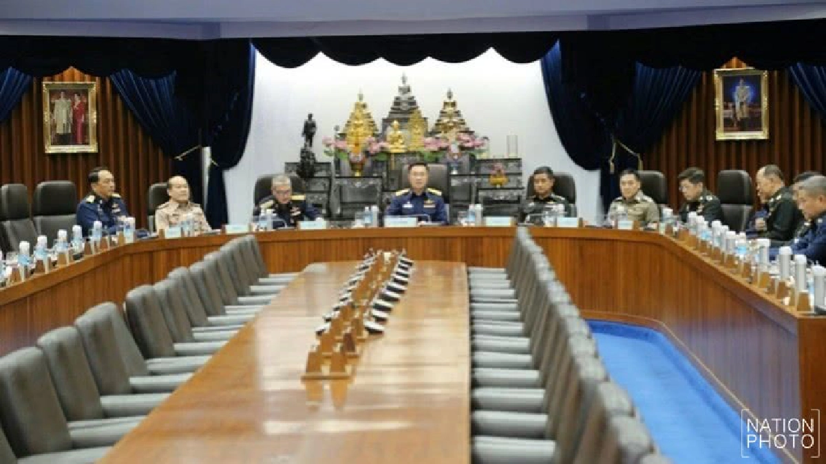ประชุมผบ.เหล่าทัพ ย้ำเดินหน้างานปรองดอง ประชุมผบ.เหล่าทัพ ย้ำเดินหน้างานปรองดอง
