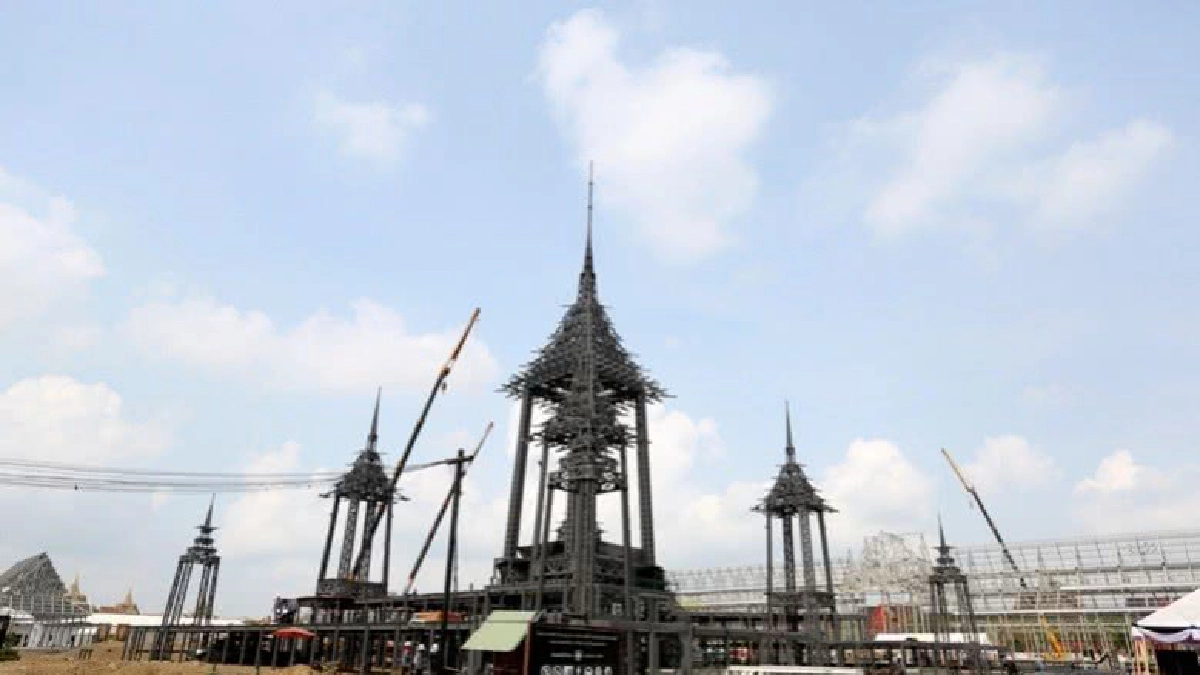 สมเด็จพระเทพฯ ทรงชื่นชม "ช่างบ้านเราฝีมือเก่งมากๆ" สมเด็จพระเทพฯ ทรงชื่นชม "ช่างบ้านเราฝีมือเก่งมากๆ"