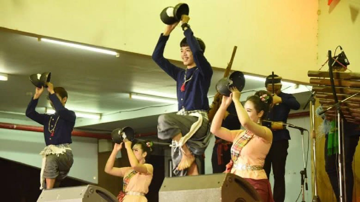 วันขอบคุณนักกิจกรรม 