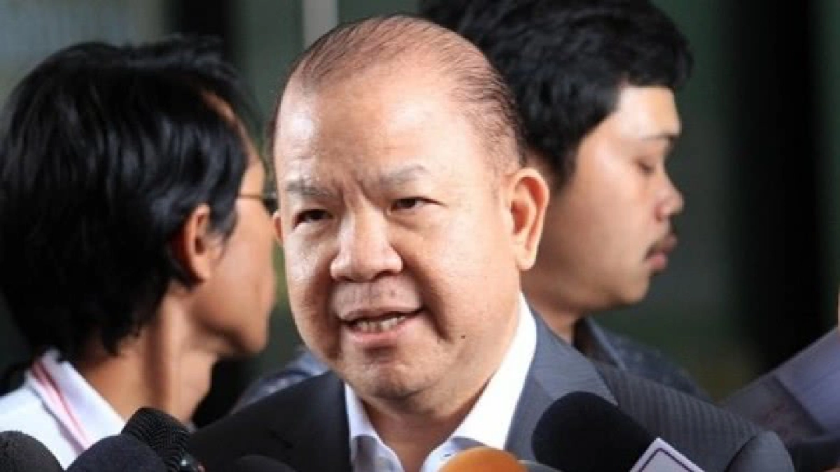 "พิชัย" เย้ย " บิ๊กตู่ " เหมือนอยู่ในเรือดำน้ำ !! "พิชัย" เย้ย " บิ๊กตู่ " เหมือนอยู่ในเรือดำน้ำ !!