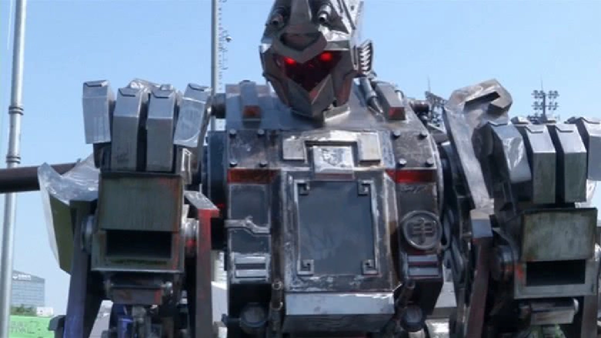 จีนเปิดตัวหุ่นยนต์นักรบ 'มังกี้ คิง' จีนเปิดตัวหุ่นยนต์นักรบ 'มังกี้ คิง'