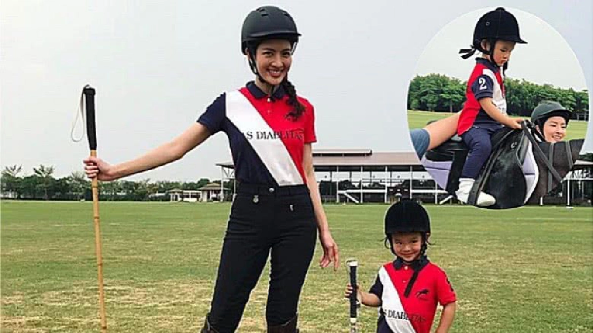 เก่งเวอร์! ‘น้องปีใหม่’ ลูกสาว ‘แอฟ’ ฝึกขี่ม้าโปโล(คลิป)