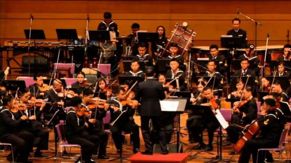 กองดุริยางค์ ทร.เตรียมบรรเลงเพลงของพ่อ