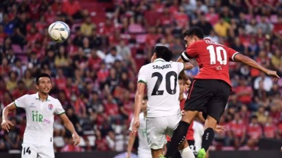 "เมืองทอง"ถล่ม"ราชนาวี"4-0รั้งจ่าฝูงต่อ "เมืองทอง"ถล่ม"ราชนาวี"4-0รั้งจ่าฝูงต่อ