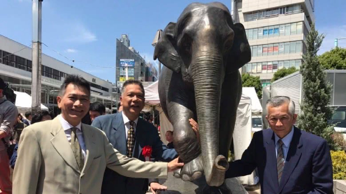 พิธีเปิดรูปหล่อทองแดงช้างฮานาโกะ ณ กรุงโตเกียว พิธีเปิดรูปหล่อทองแดงช้างฮานาโกะ ณ กรุงโตเกียว