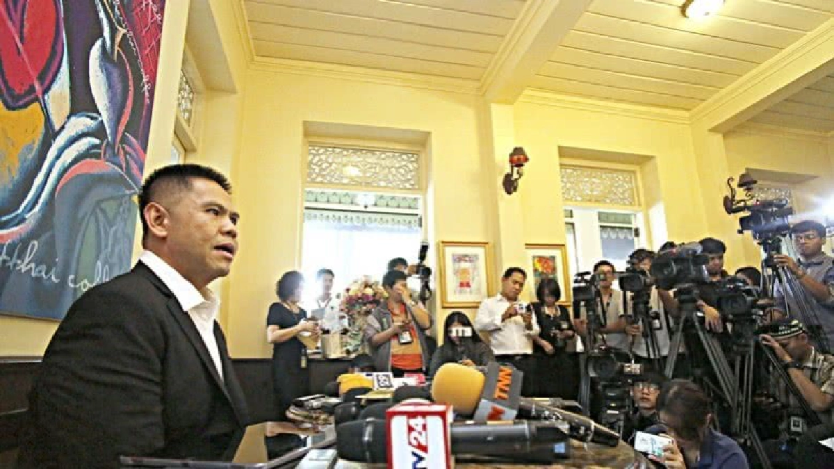 "ศิลปอาชา"ลั่นไม่ขายพรรค !!!