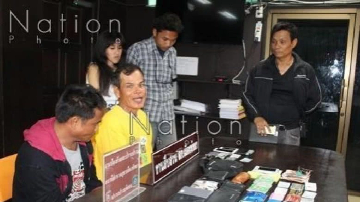 สุดแสบ!!2เกย์รุ่นใหญ่งัดเบาะมอไซค์ฉกทรัพย์150คันบำเรอคู่ขา
