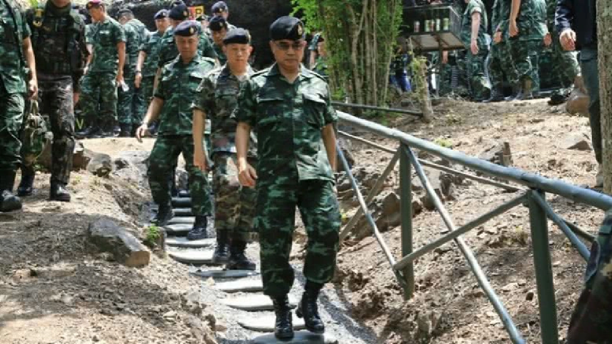 ผบ.ทบ. ย้ำ ทหาร เข้มพื้นที่ 3 จชต.ทุกจุด