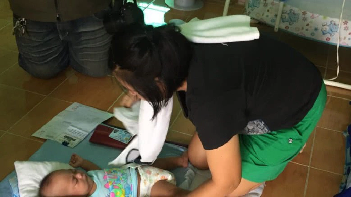 วอนช่วย"น้องภูเบศวร์"แฝดวัย4เดือนคลอดก่อนกำหนดตาผิดปกติ วอนช่วย"น้องภูเบศวร์"แฝดวัย4เดือนคลอดก่อนกำหนดตาผิดปกติ