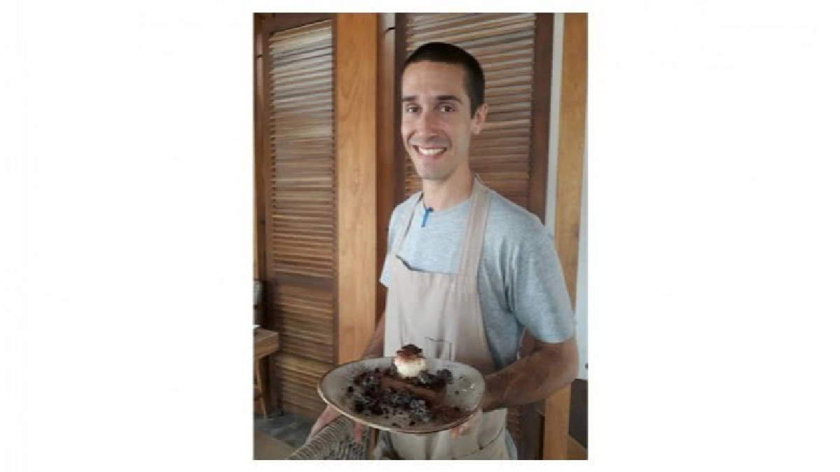 ลองรสหลวงพระบาง@อาเซอรัย บิสโทร ลองรสหลวงพระบาง@อาเซอรัย บิสโทร