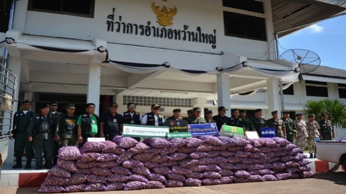 จับกระเทียมเถื่อน 4 ตันลักลอบข้ามฝั่งโขง