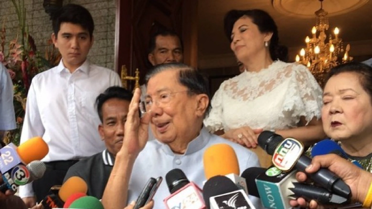 "บิ๊กจิ๋ว" ปัดให้ความเห็น 3 ปี คสช. 