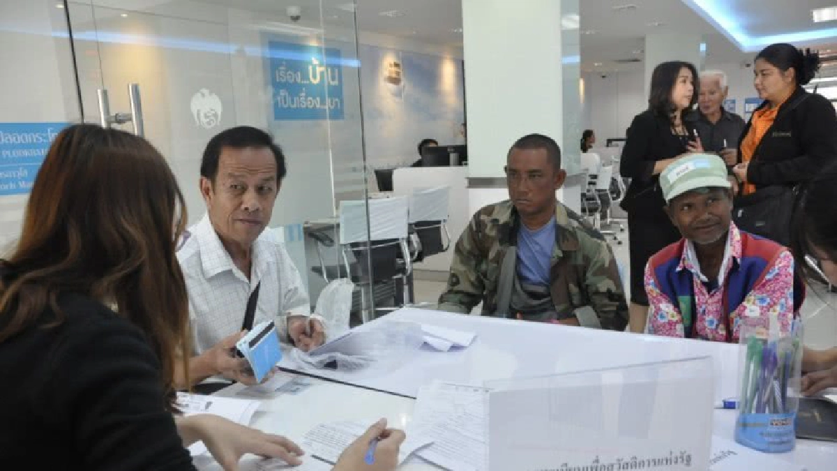 โคราชลงทะเบียนคนจนวันสุดท้ายคึกคักกว่า 2.8 แสนราย