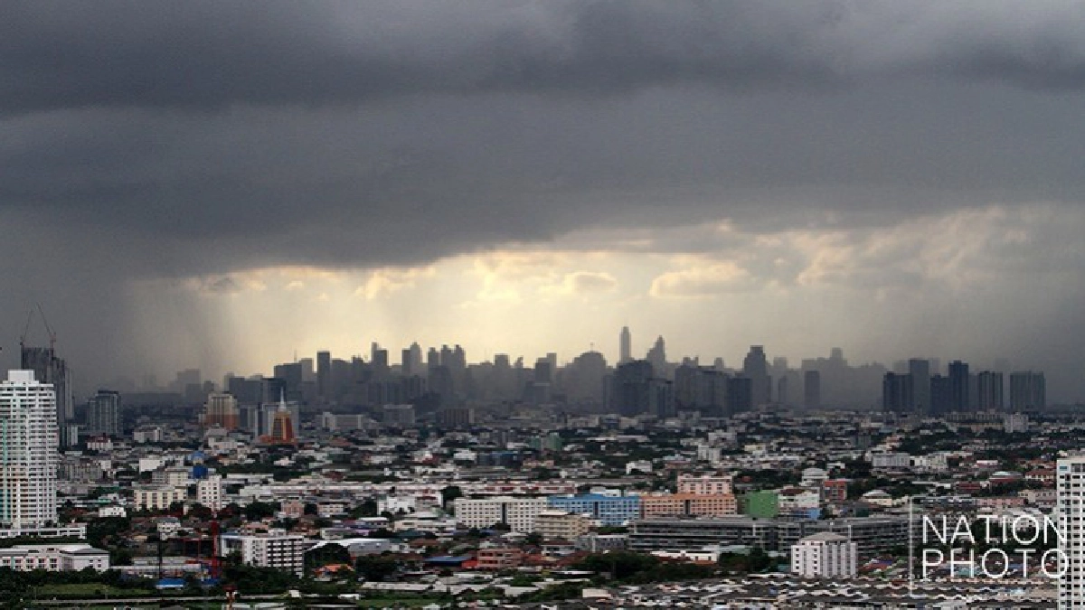 สภาพเมฆฝนบนท้องฟ้า ที่ปกคลุมเขตกรุงเทพมหานคร สภาพเมฆฝนบนท้องฟ้า ที่ปกคลุมเขตกรุงเทพมหานคร