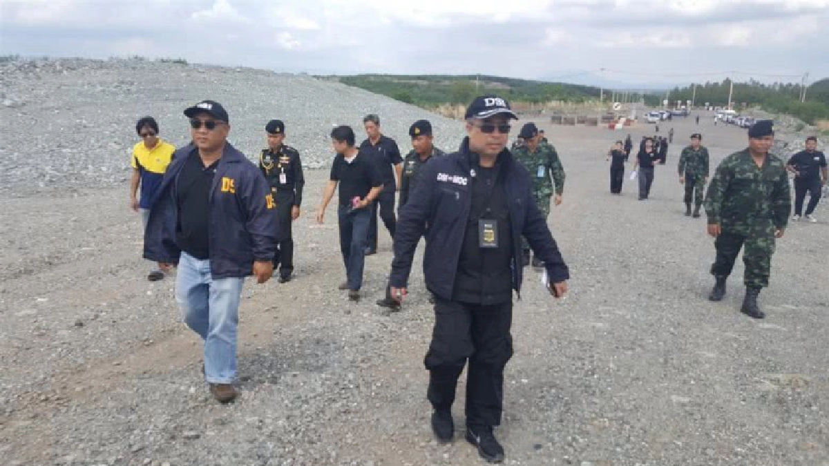 ดีเอสไอ ตรวจพื้นที่ 5 จุดต้องสงสัยเหมืองทองคำพิจิตร ดีเอสไอ ตรวจพื้นที่ 5 จุดต้องสงสัยเหมืองทองคำพิจิตร
