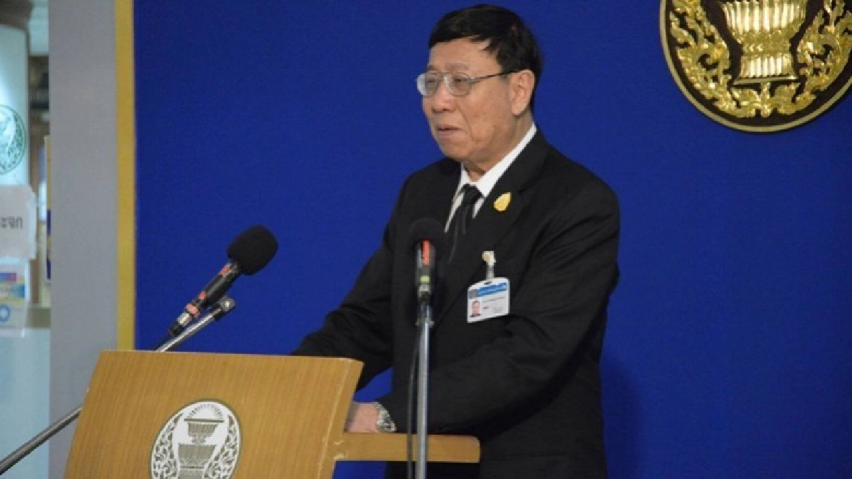 "พรเพชร” คาด มิ.ย. – ส.ค. กม.เข้าสู่การพิจารณาอื้อ