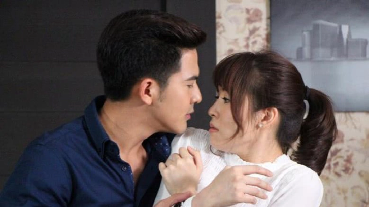 เรื่องย่อ : ซ่อนรักกามเทพ วันศุกร์ที่ 19 พ.ค. 2560 (ตอนแรก)
