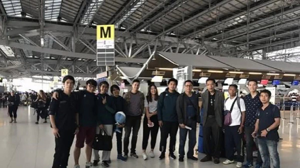 ฟันดาบหาประสบการณ์ระดับโลก ฟันดาบหาประสบการณ์ระดับโลก