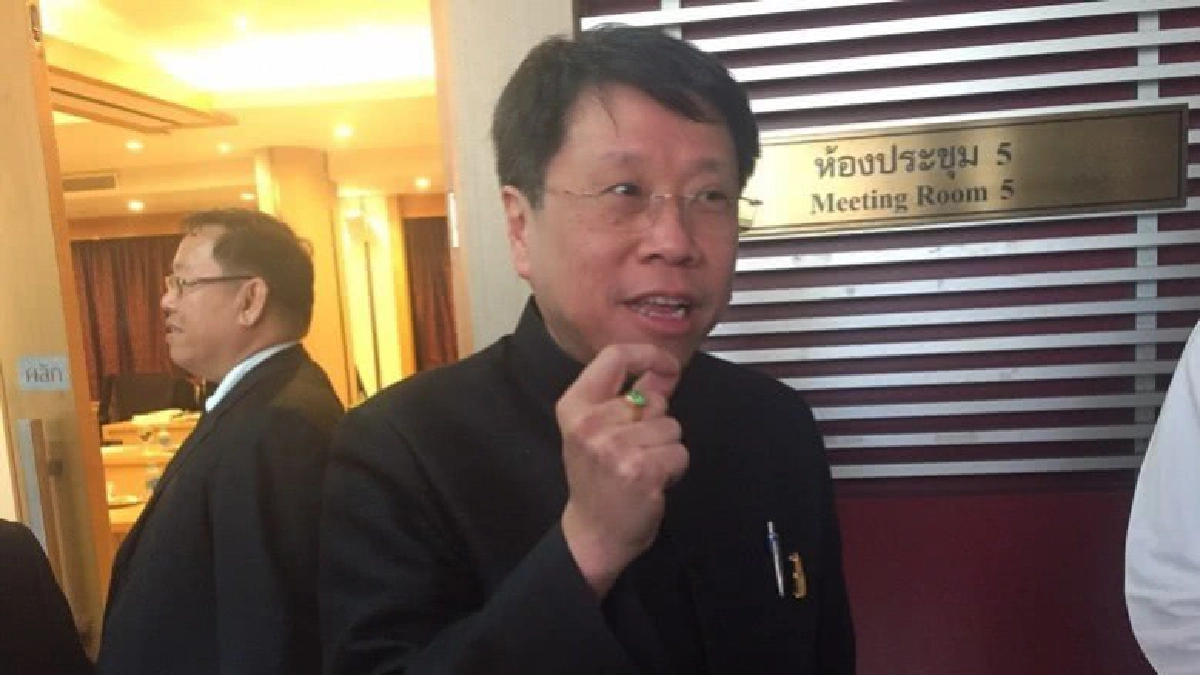 เปิดให้ครูแสดงความเห็นเกณฑ์วิทยฐานะใหม่ เปิดให้ครูแสดงความเห็นเกณฑ์วิทยฐานะใหม่