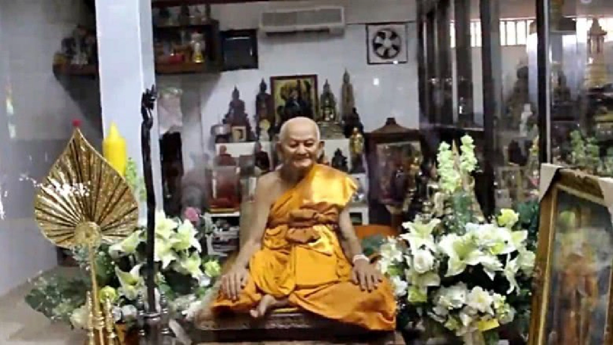 เปิดกรุสมบัติ ‘หลวงปู่หงษ์’ เปิดกรุสมบัติ ‘หลวงปู่หงษ์’