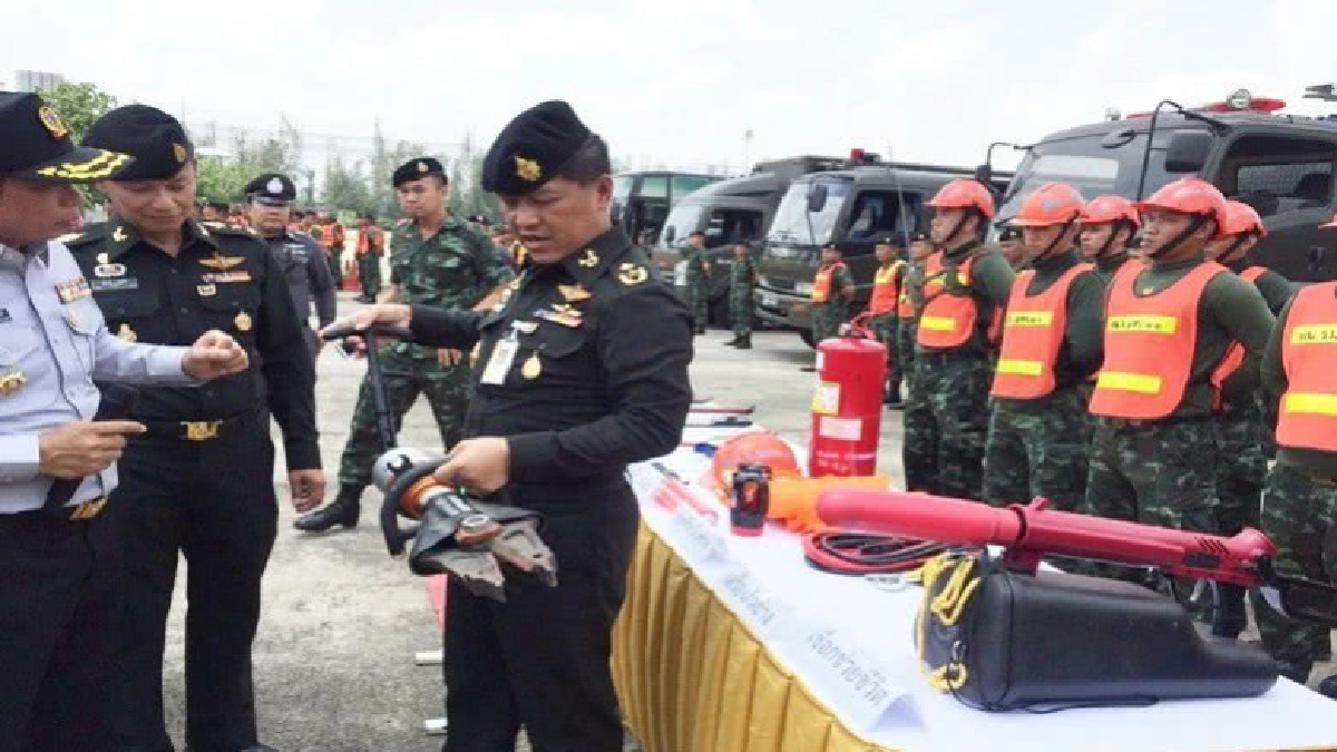 ทบ.เตรียมชุดรับมือน้ำท่วมฉับพลัน ทบ.เตรียมชุดรับมือน้ำท่วมฉับพลัน