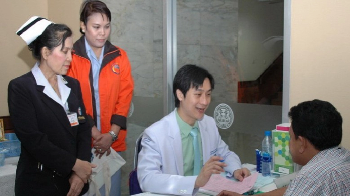 "แพทย์รัฐ"ทำงาน 35-40วันต่อเดือน กระทบรักษาคนไข้!!!