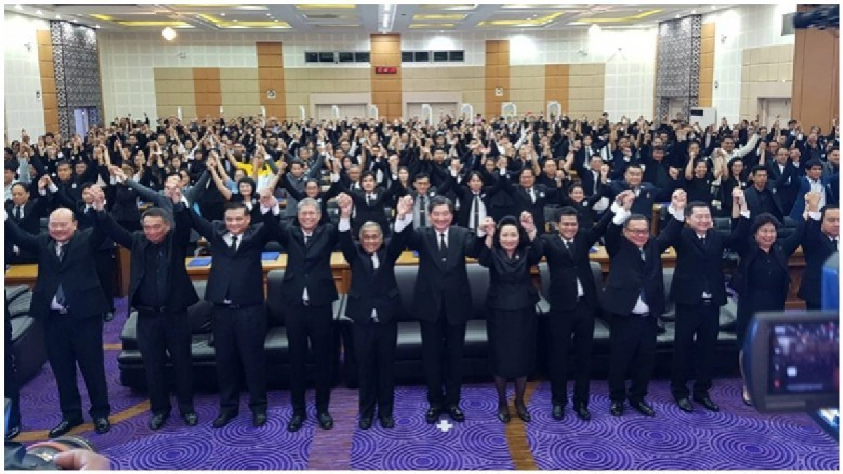 สานพลัง สร้างแรงงานไทยแลนด์ 4.0 สานพลัง สร้างแรงงานไทยแลนด์ 4.0